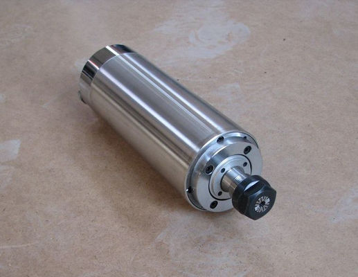 Trục chính làm mát bằng nước CNC 4.5kw ER25 Bộ định tuyến làm mát bằng nước Trục chính 220v